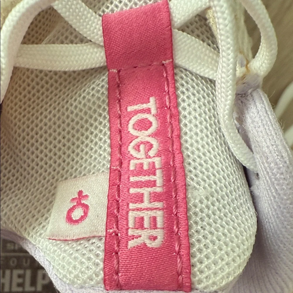 Brooks Women's Light Pink and Lavender Running Shoe - Picture 10 of 10